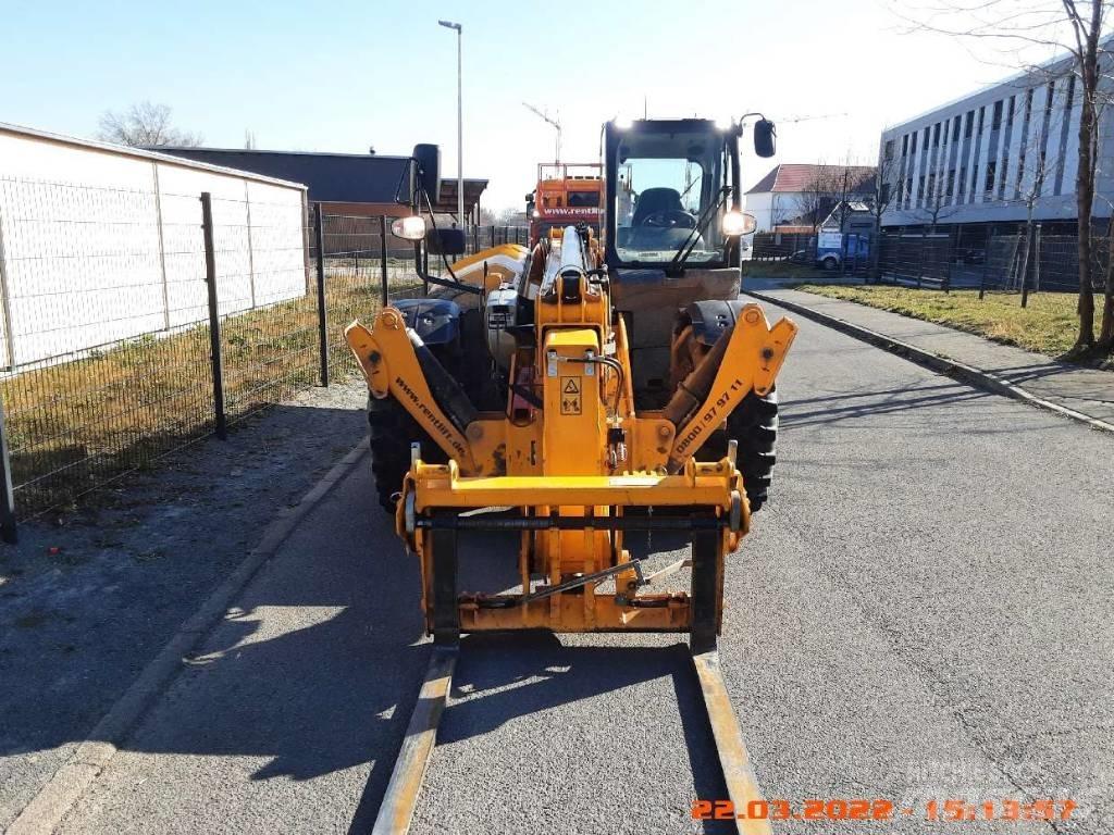 JCB 540-140 Телескопические погрузчики