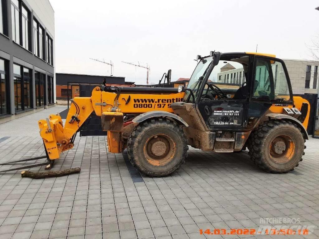 JCB 540-140 Телескопические погрузчики