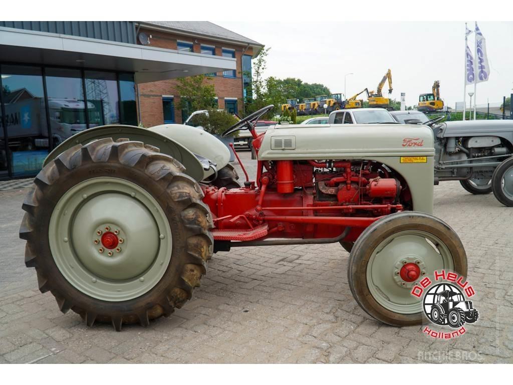 Ford Dearborn Трактора