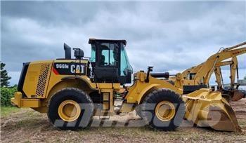CAT 966M Фронтальные погрузчики