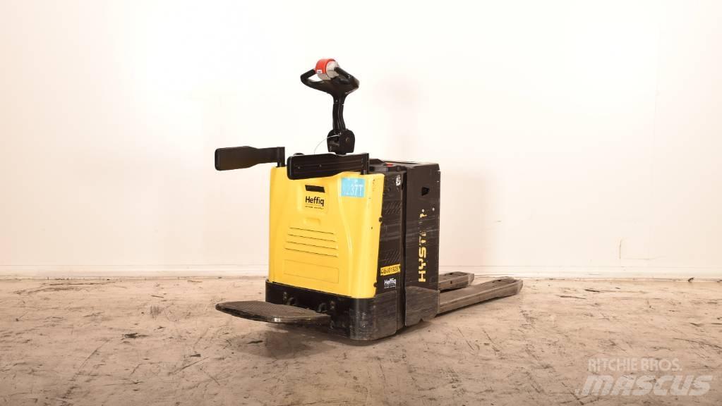 Hyster P 2.0 S Самоходные электрические тележки