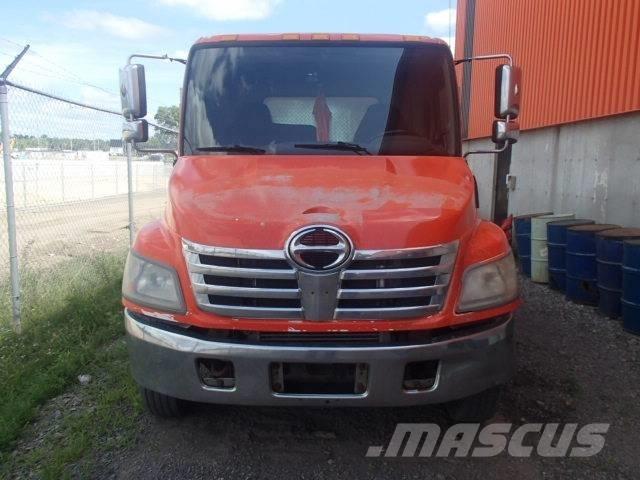 Hino 185 Грузовики-платформы/боковая разгрузка