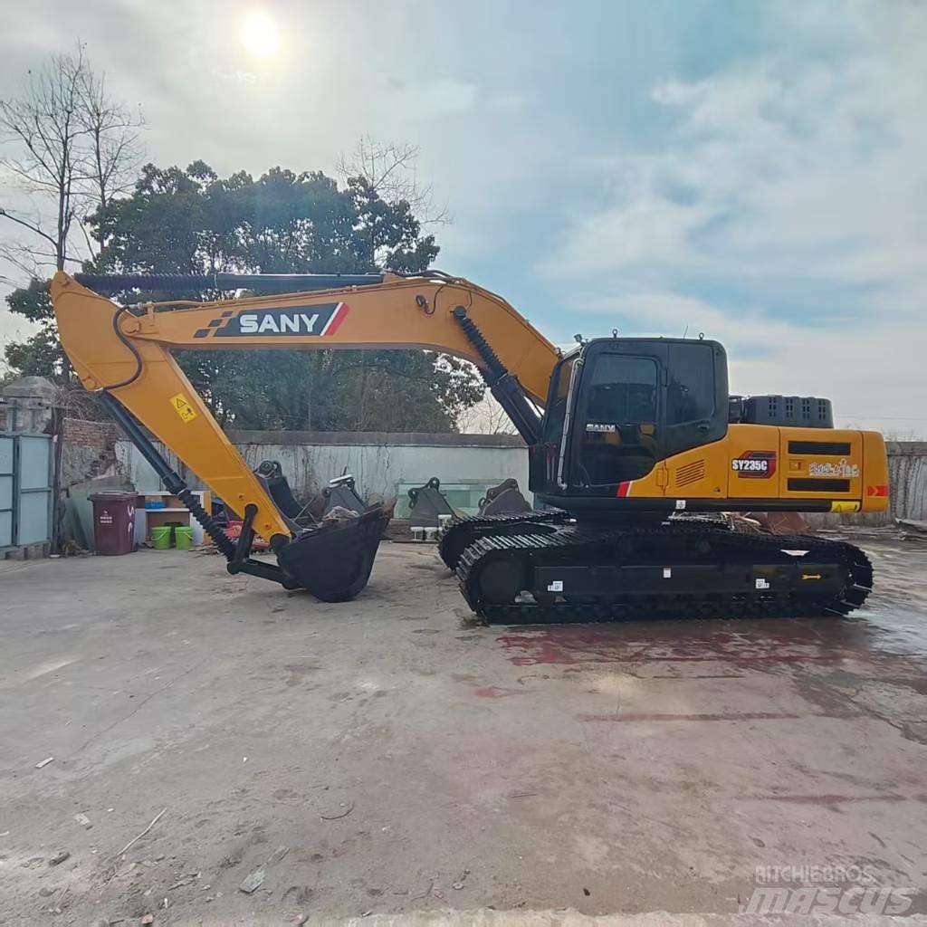 Sany SY 235 C Гусеничные экскаваторы