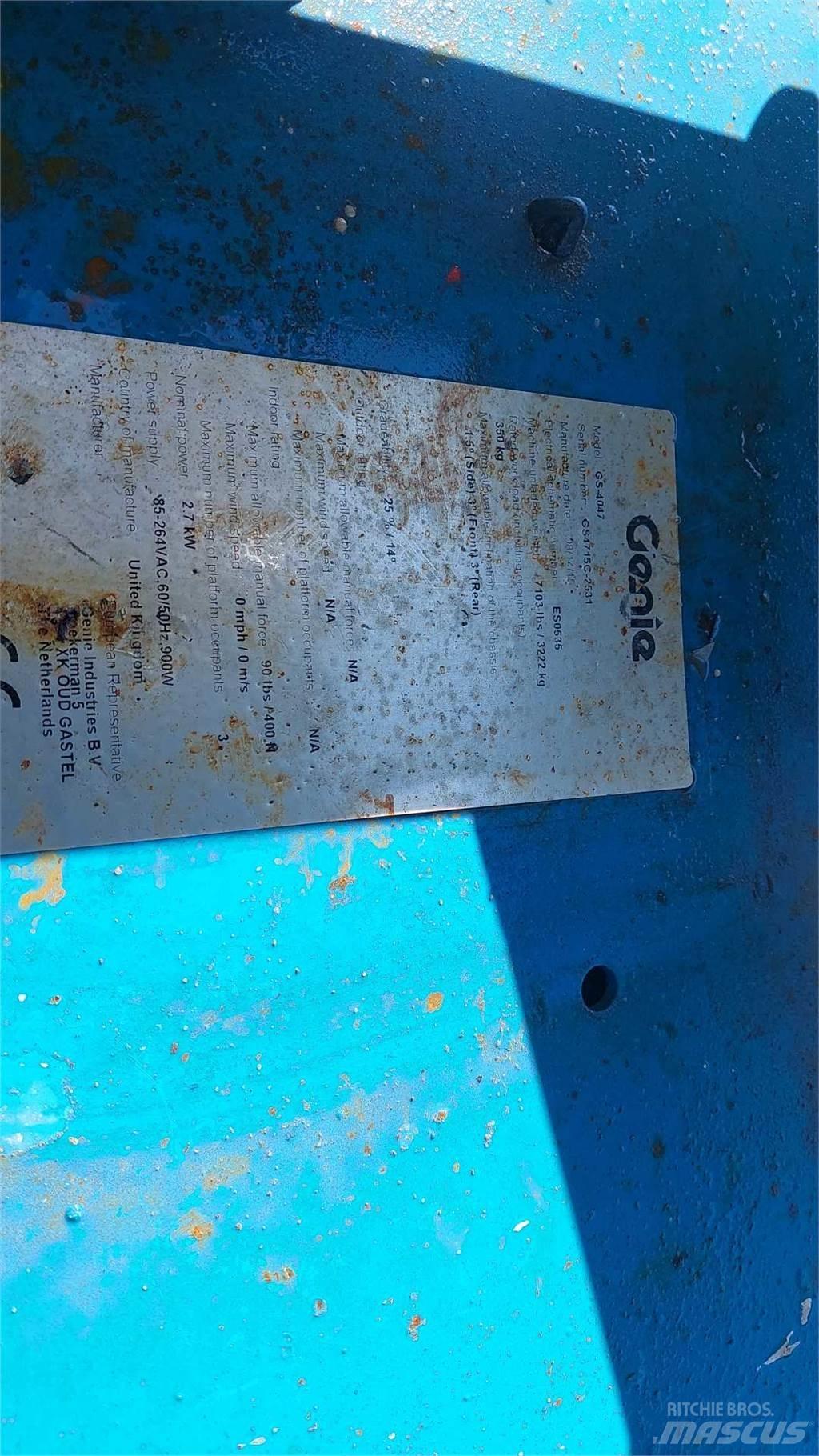 Genie GS4047 Ножничные подъемники