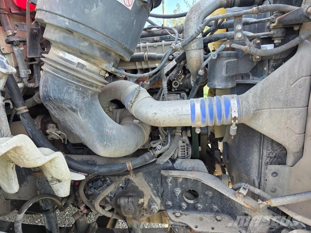 Western Star 4700 SB Седельные тягачи