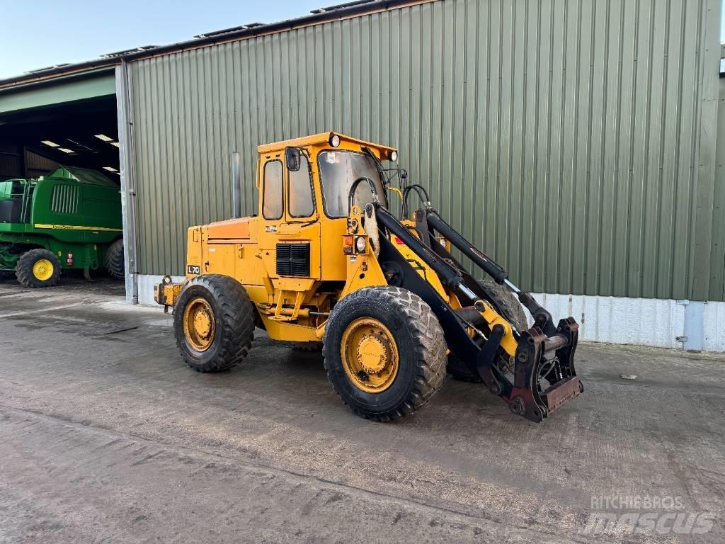 Volvo L 70 Фронтальные погрузчики