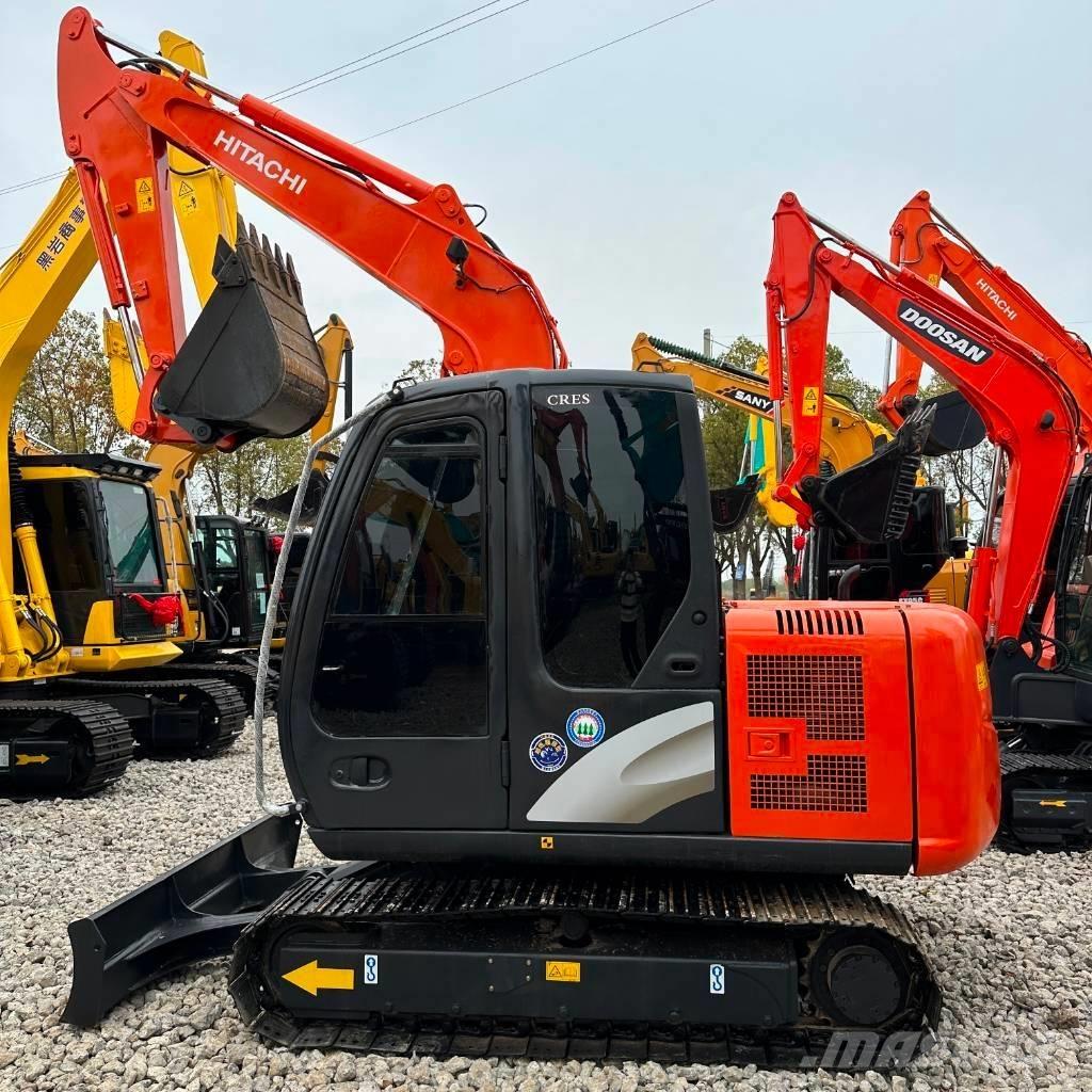 Hitachi ZX60 Мини-экскаваторы