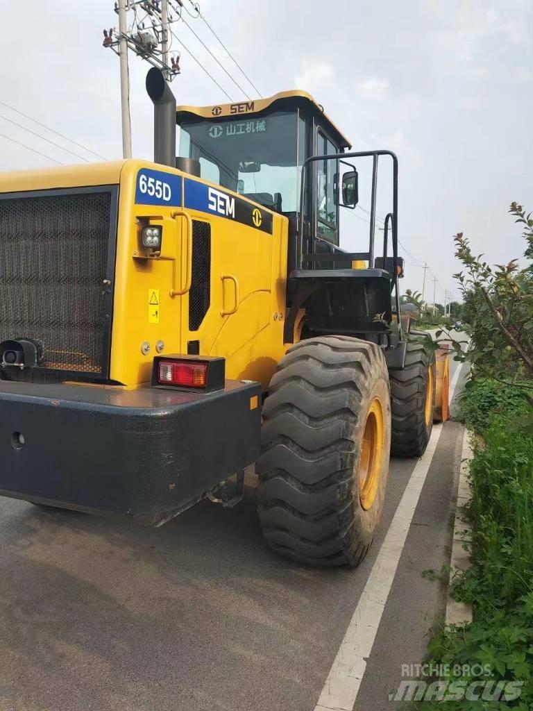 SEM 655D charger Фронтальные погрузчики
