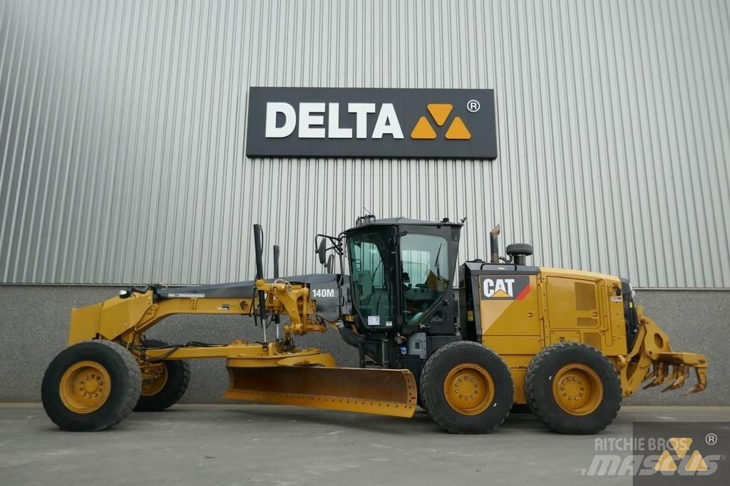CAT 140M3 Грейдеры
