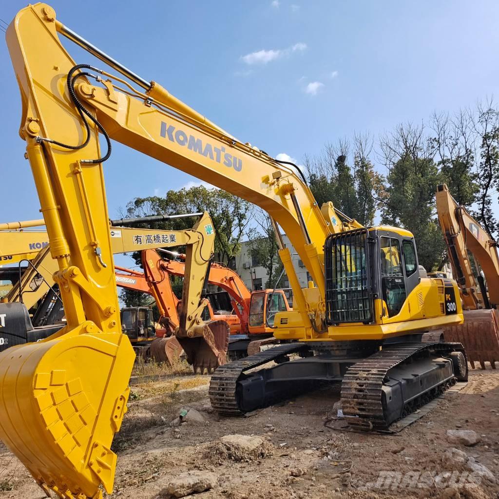 Komatsu PC 300-7 Гусеничные экскаваторы