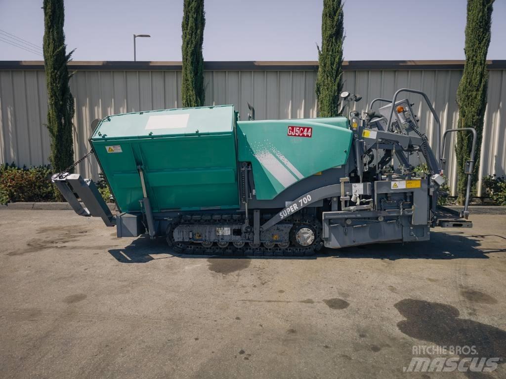 Vögele Super 700 Асфальтоукладчики