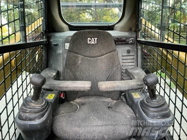 CAT 262 D Мини-погрузчики