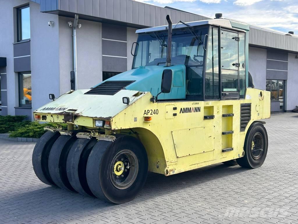 Ammann AP 240 Пневматические катки