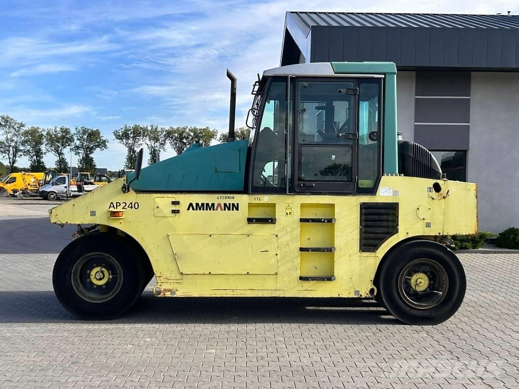 Ammann AP 240 Пневматические катки