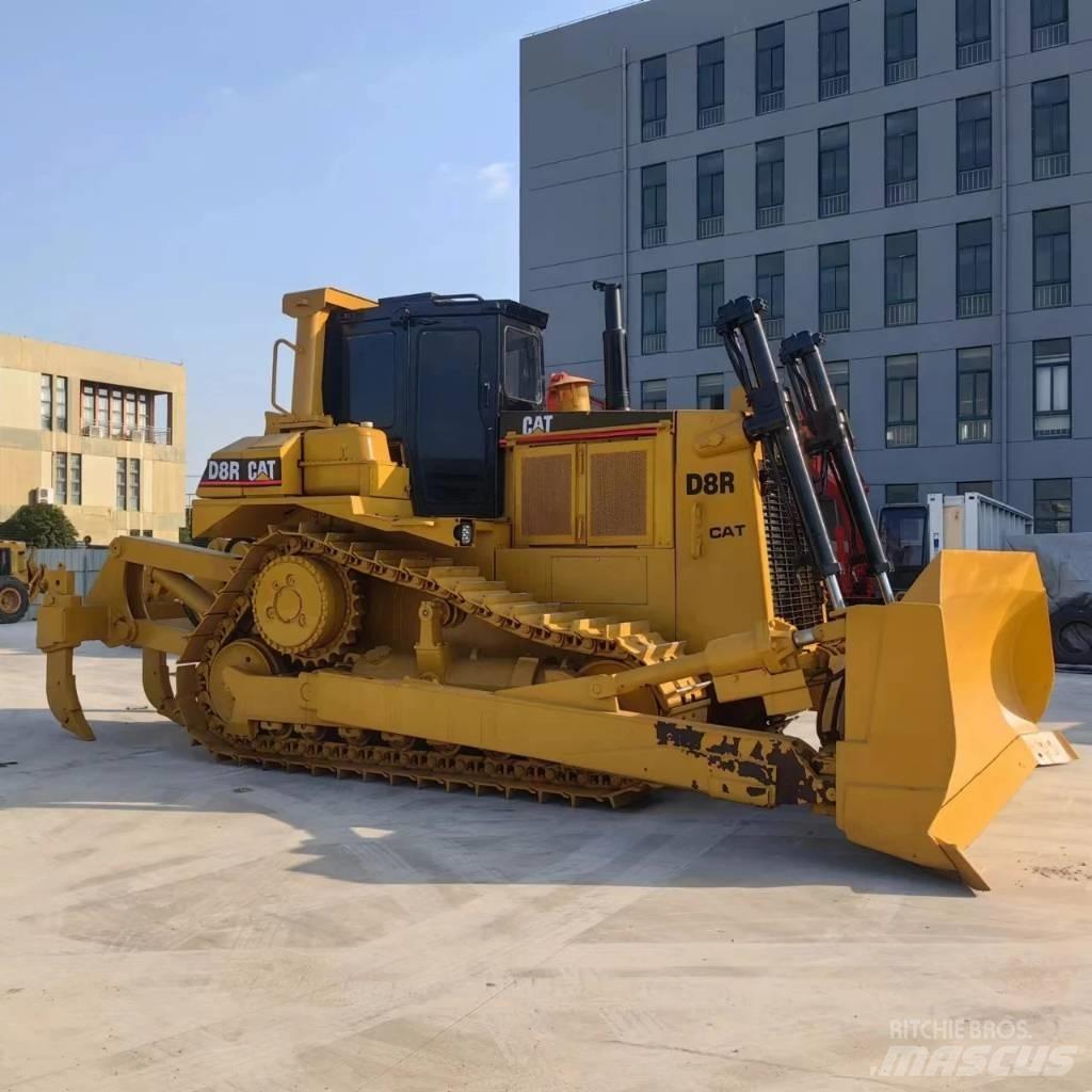 CAT D8R Гусеничные бульдозеры