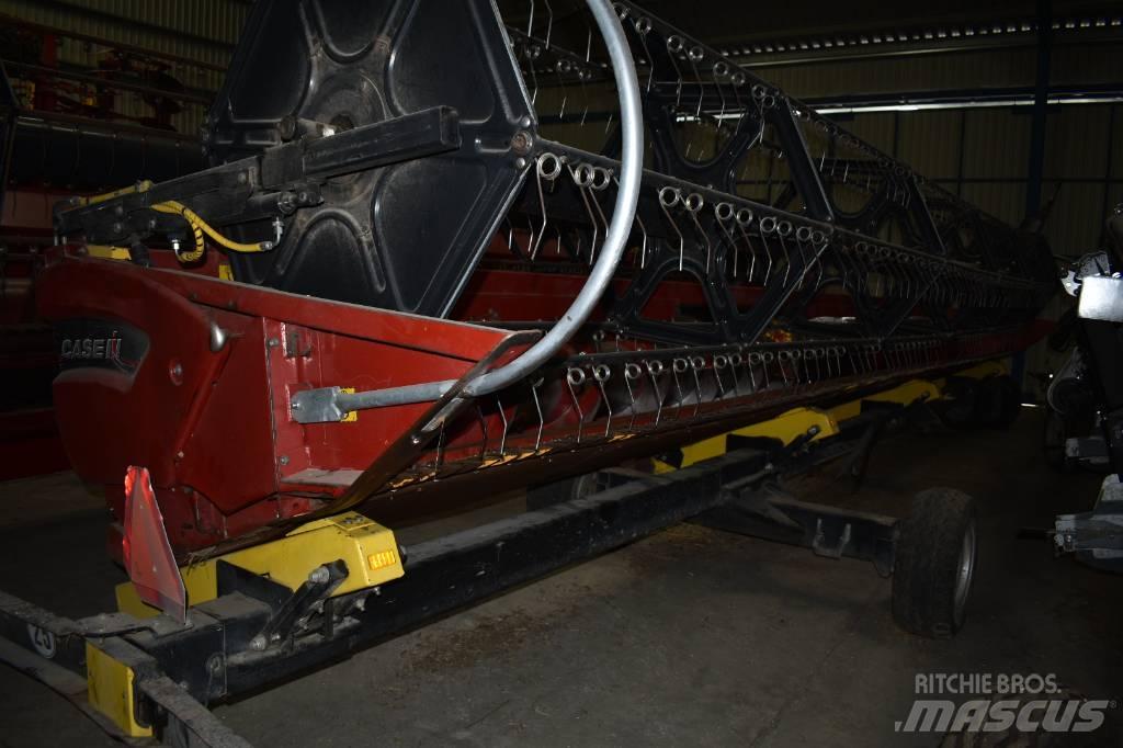 CASE 9120 Зерноуборочные комбайны
