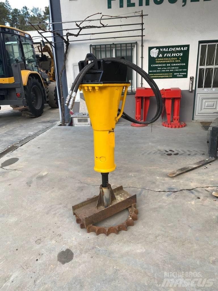 Montabert SD28 Гидромолоты