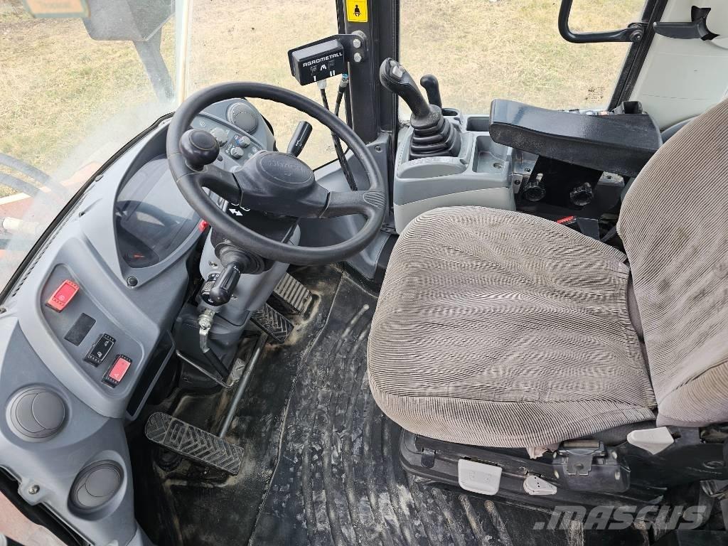 Hitachi ZW180-6 Фронтальные погрузчики