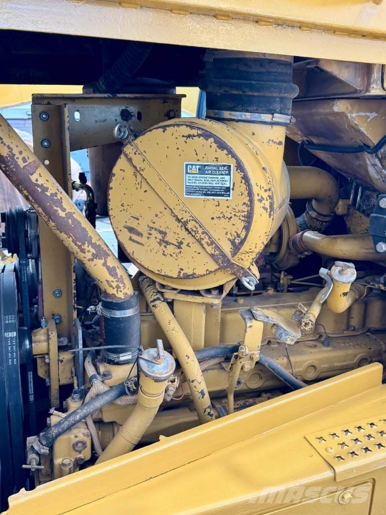 CAT D 6 H Гусеничные бульдозеры