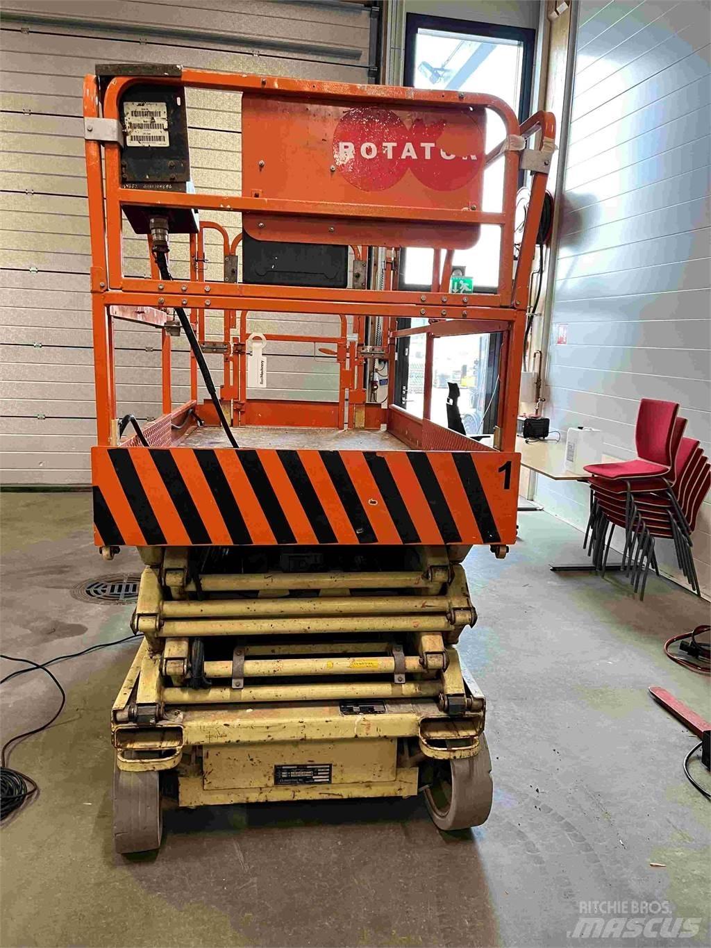 JLG 2646E2 Ножничные подъемники