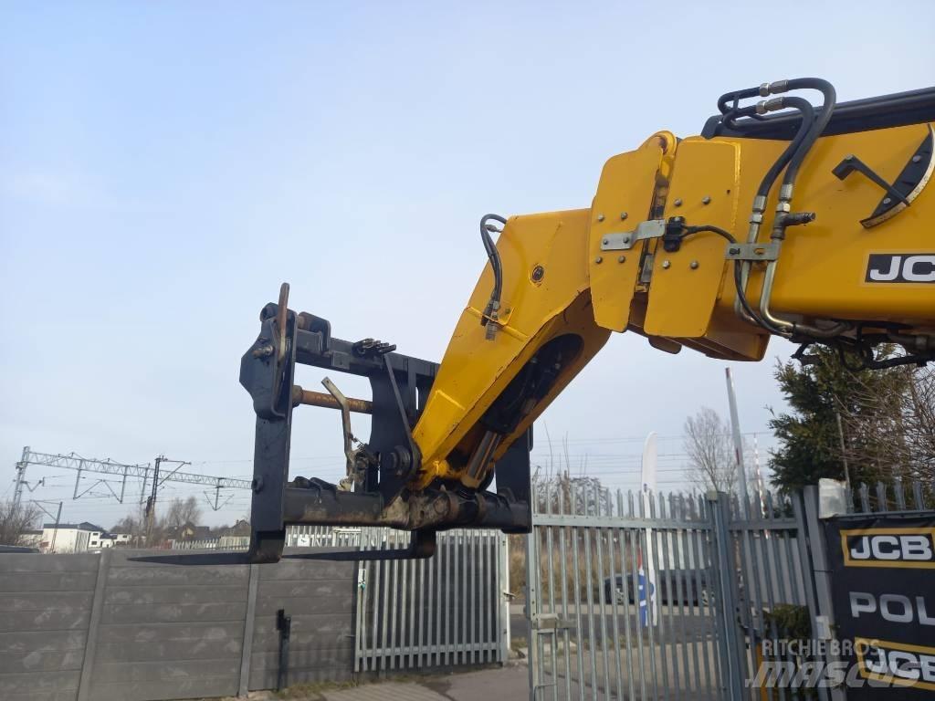 JCB 535-125 Телескопические погрузчики