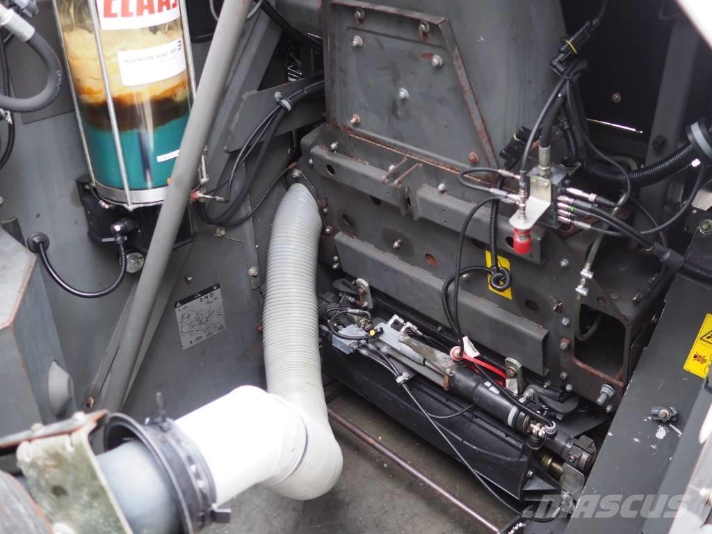 CLAAS Jaguar 940 4x4 Самоходные кормоуборочные комбайны