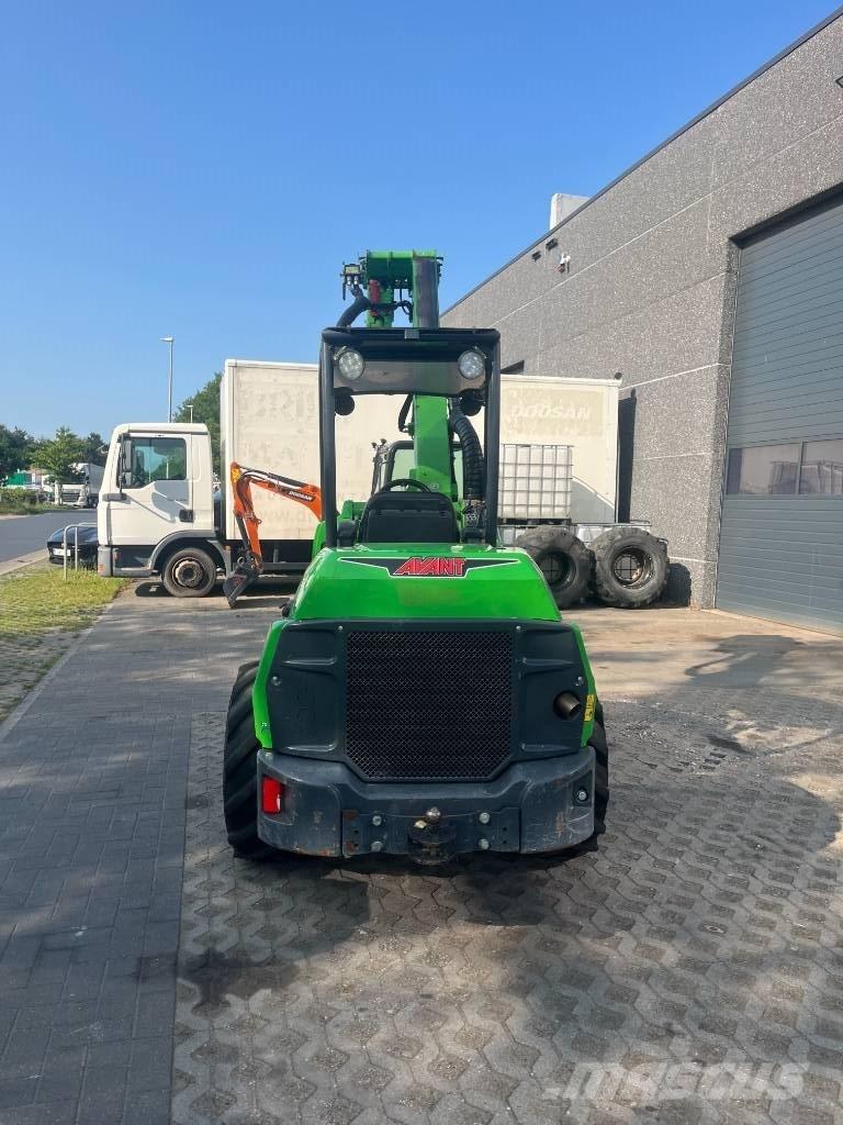 Avant 860 i Малые погрузчики