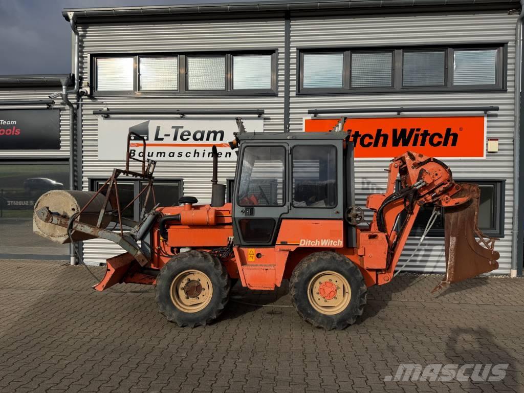 Ditch Witch 8020 T Траншеекопатели