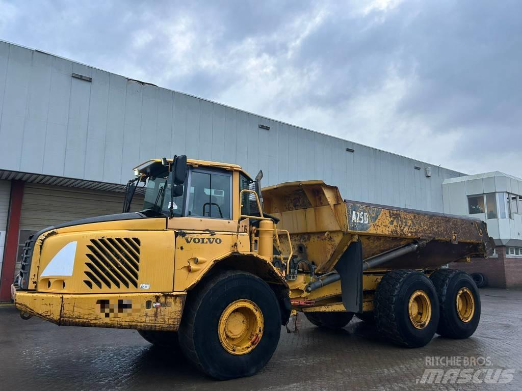 Volvo A 25 D Шарнирно-сочленённые самосвалы