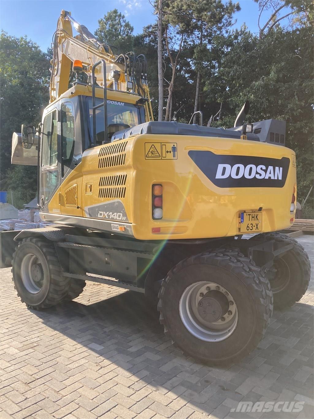 Doosan DX140W-5 Колёсные экскаваторы