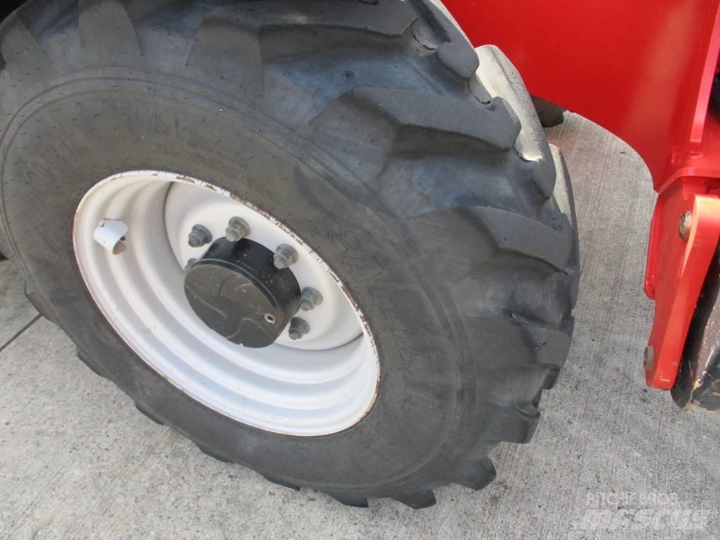Manitou MT 1440 (869) Телескопические погрузчики