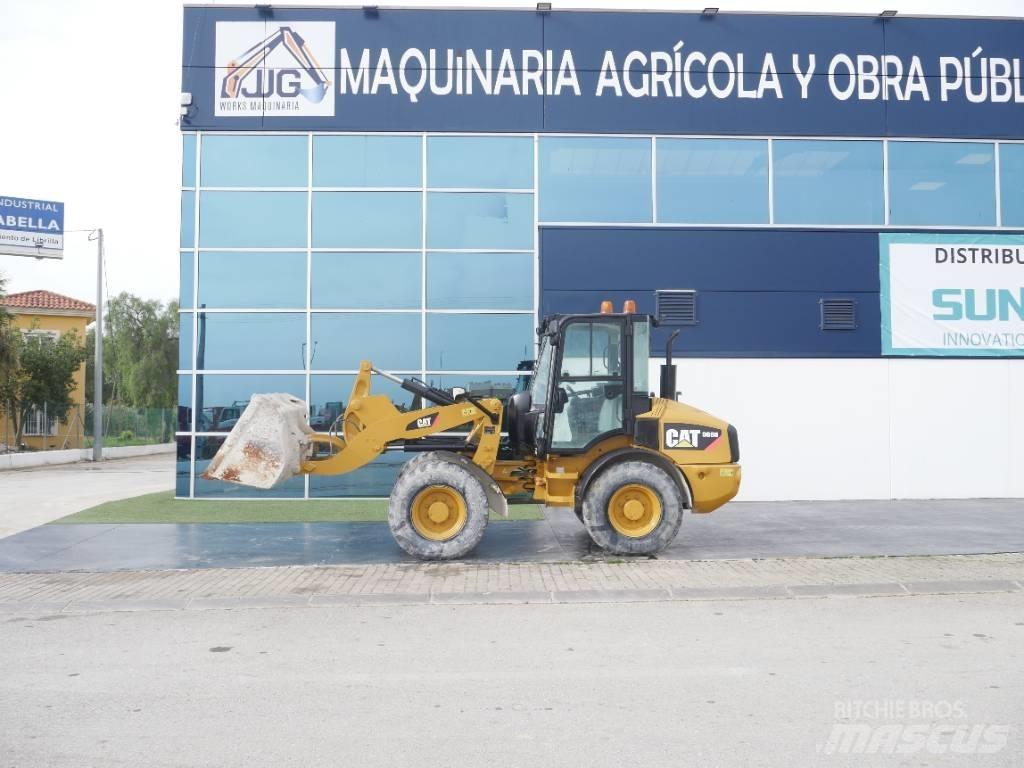CAT 908 H Фронтальные погрузчики