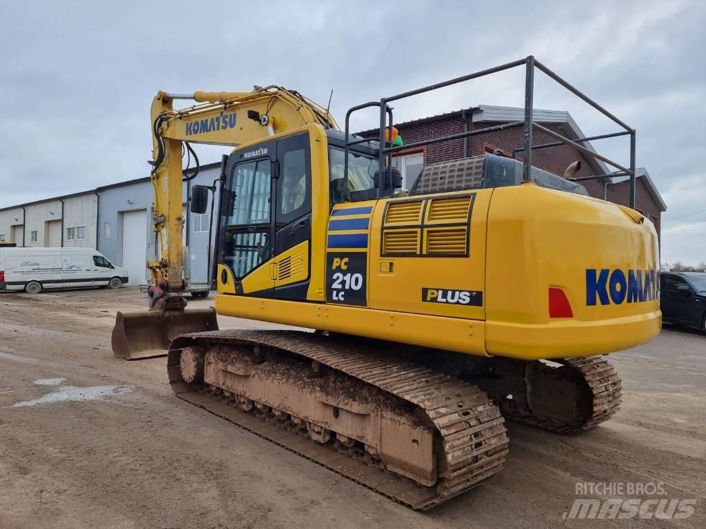 Komatsu PC 210 LC-10 Гусеничные экскаваторы