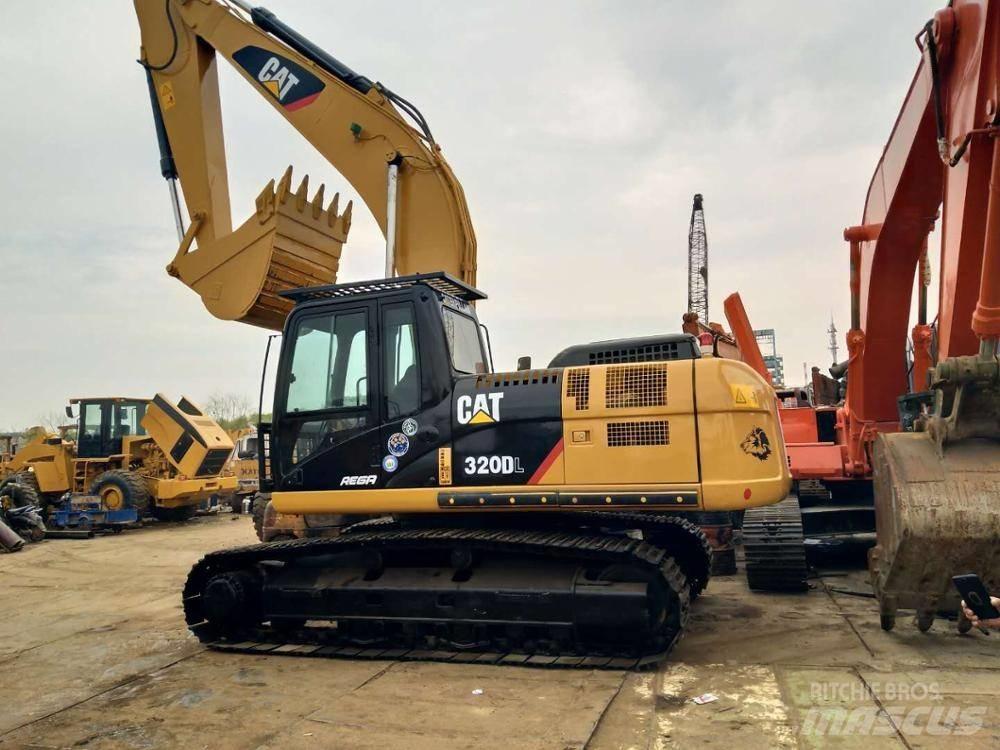 CAT 320D Гусеничные экскаваторы