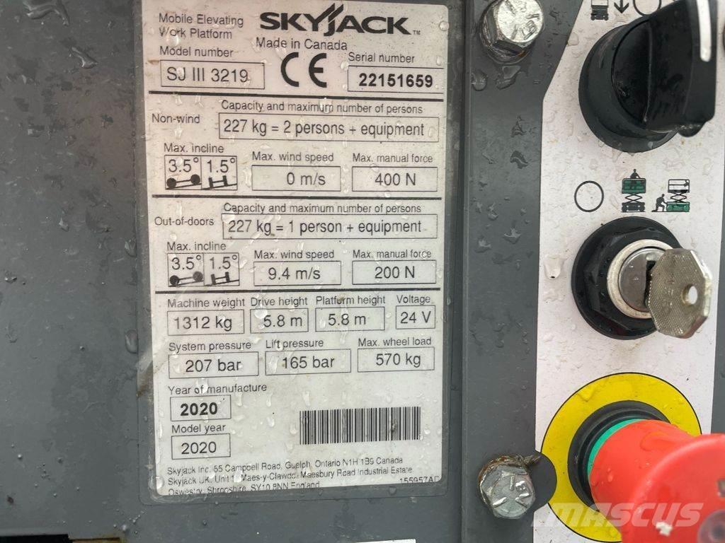 SkyJack SJ3219 Ножничные подъемники