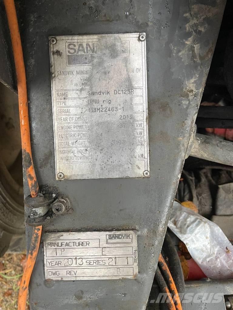 Sandvik DC125R Буровые вышки