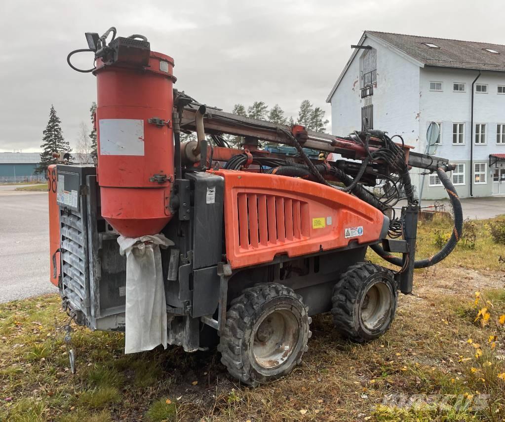 Sandvik DC125R Буровые вышки