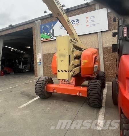 JLG 520 AJ Коленчатые подъемники
