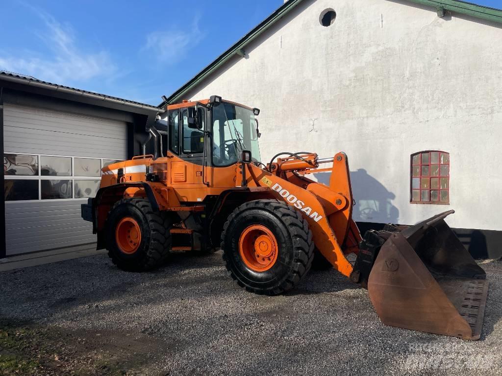 Doosan DL 250 15 Фронтальные погрузчики