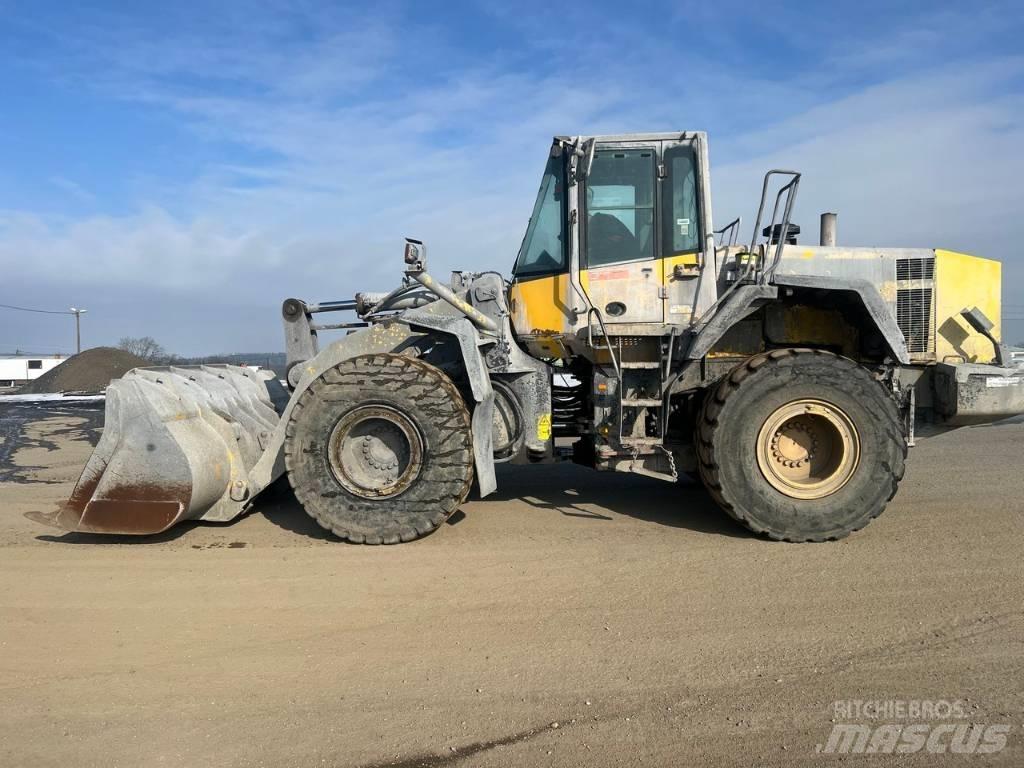 Komatsu WA 380-6 Фронтальные погрузчики
