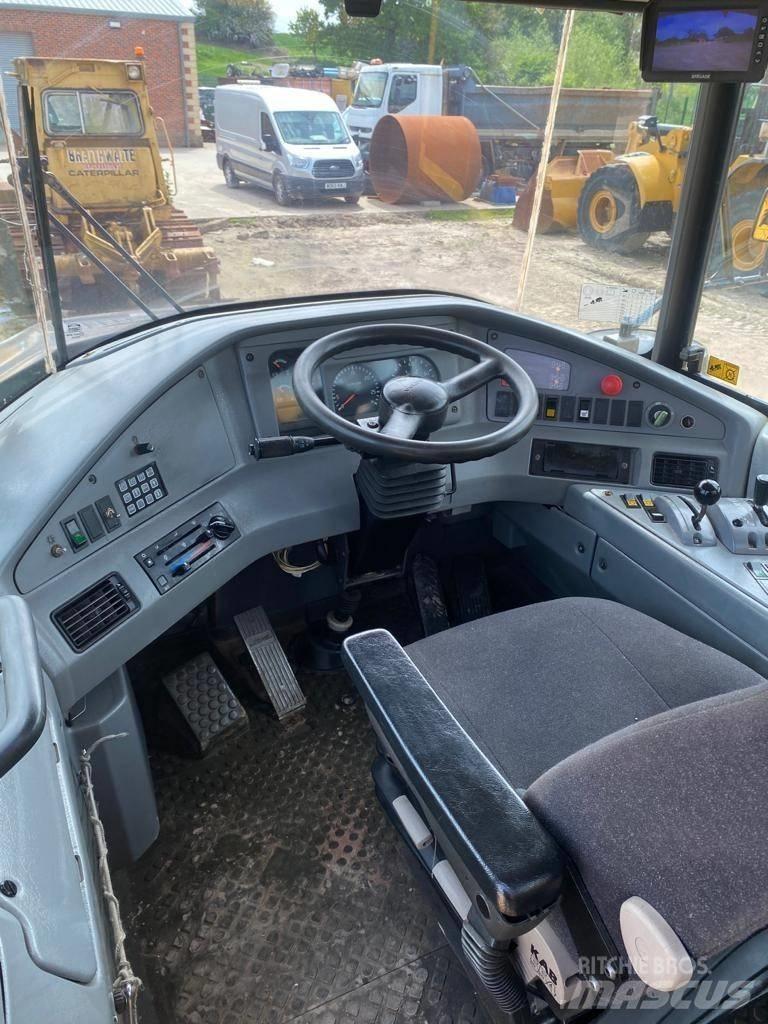 Volvo A 30 D Шарнирно-сочленённые самосвалы