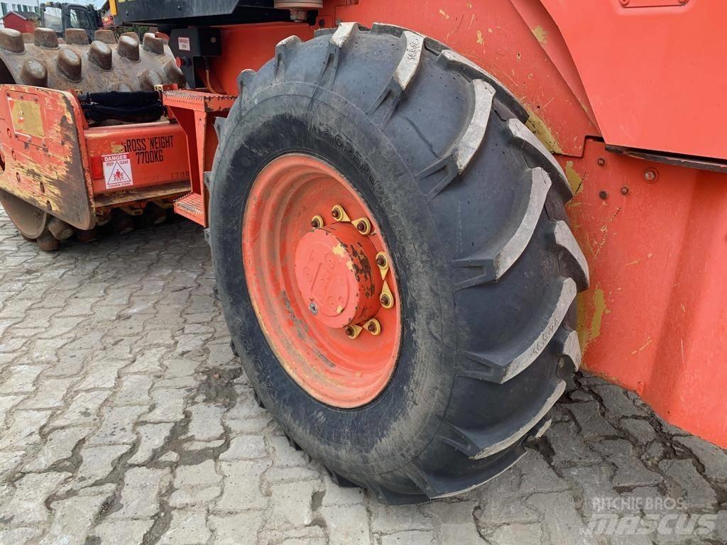 CAT CP 44 Грунтовые катки