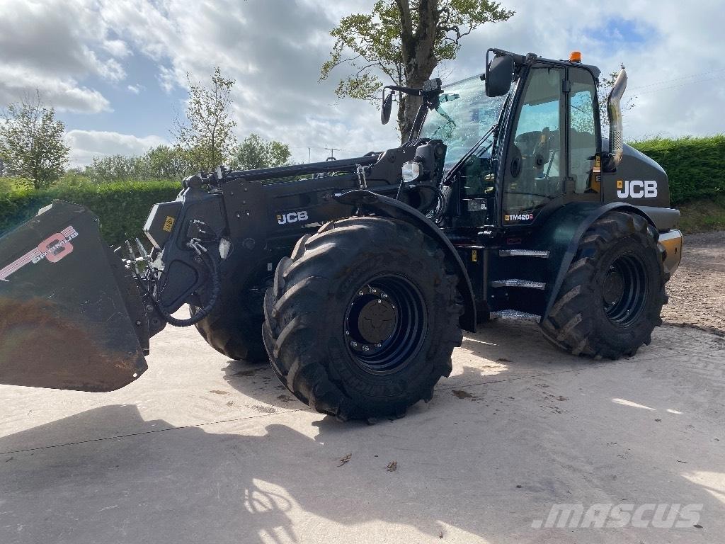 JCB TM420s Сельскохозяйственные телескопические погрузчики