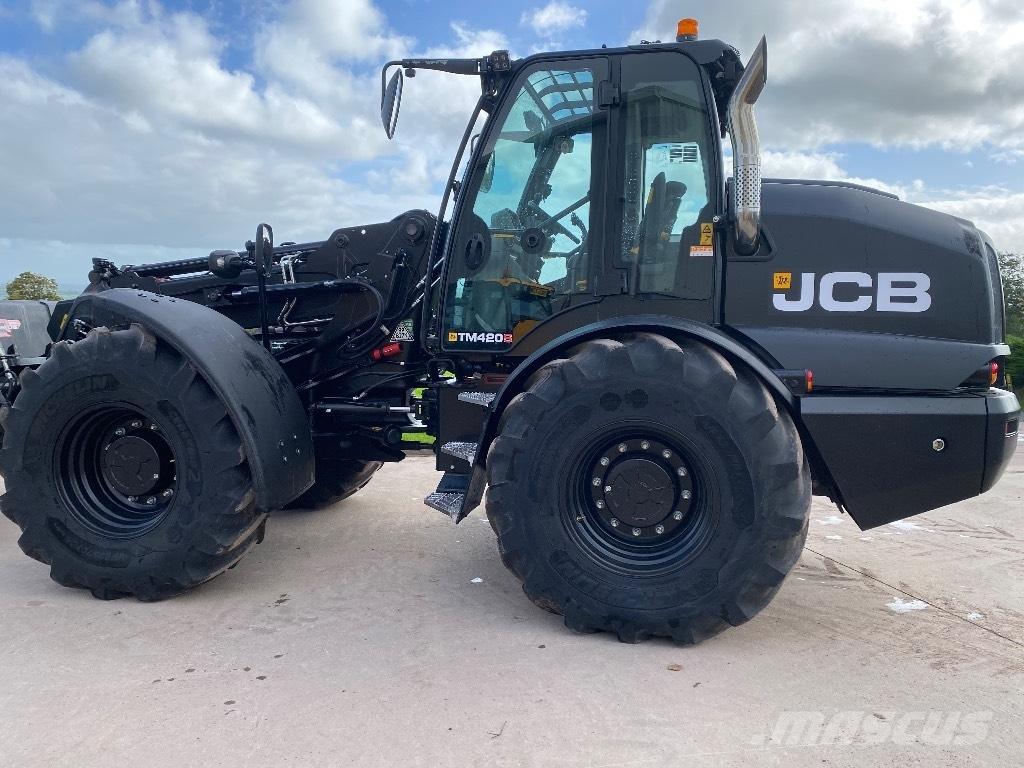 JCB TM420s Сельскохозяйственные телескопические погрузчики
