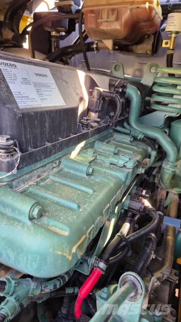 Volvo A 25 E Шарнирно-сочленённые самосвалы