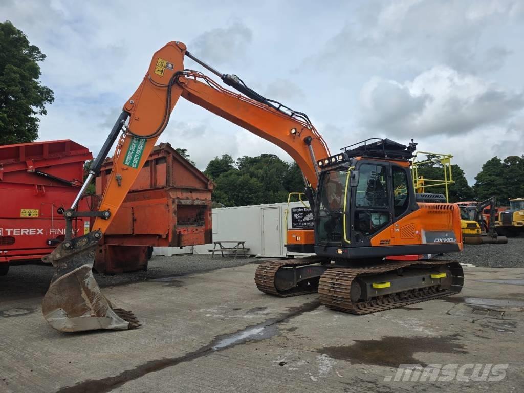Doosan DX 140 LC Гусеничные экскаваторы