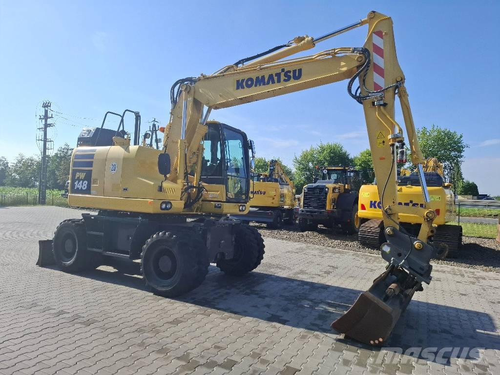 Komatsu PW 148-11 Колёсные экскаваторы