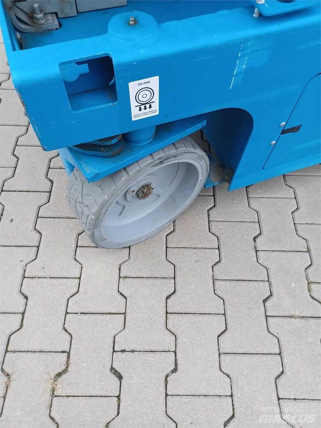 Genie GS 2646 Ножничные подъемники