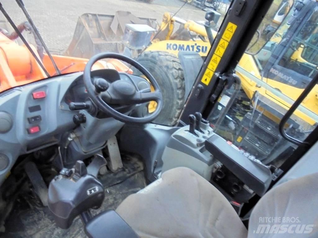 Hitachi ZW 310-6 Фронтальные погрузчики