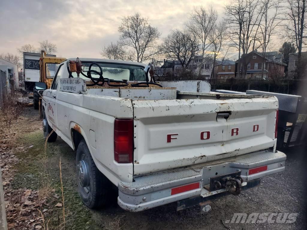 Ford F 250 Комбинированные дорожные машины